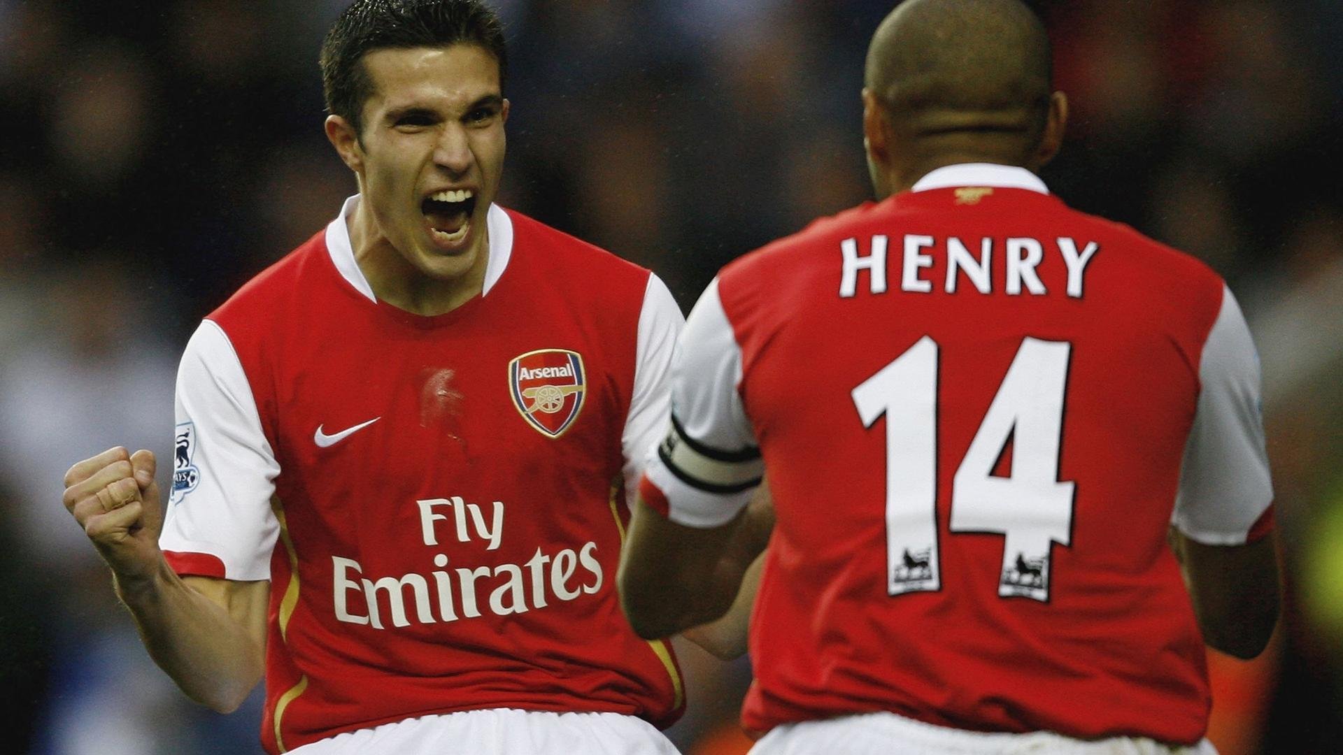 《FIFA》“虚拟足球”世界巡回赛,街头足球新体验!